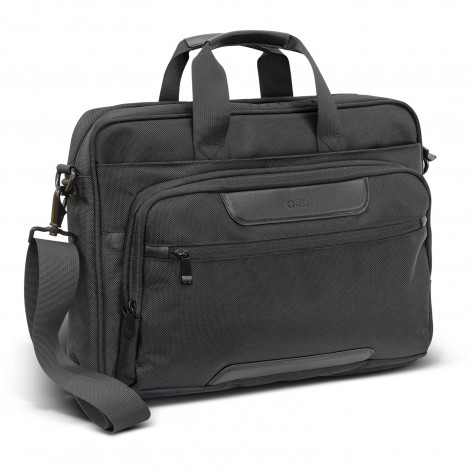 swiss-peak-voyager-laptop-bag