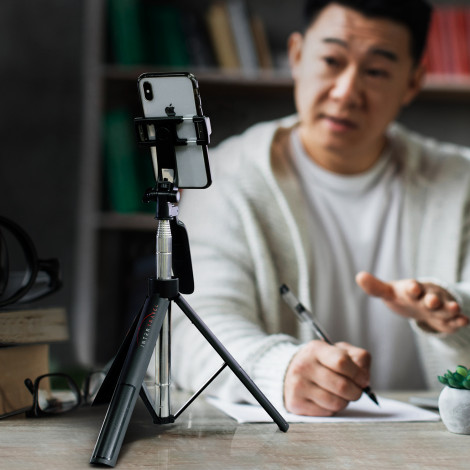 creator-selfie-stick-tripod - Image 10