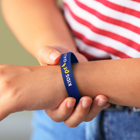 kids-silicone-wrist-band-debossed - Image 19