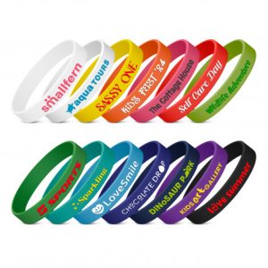 kids-silicone-wrist-band-embossed