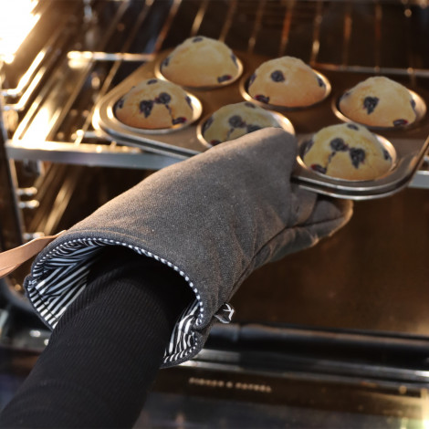 keepsake-canvas-oven-mitt - Image 5